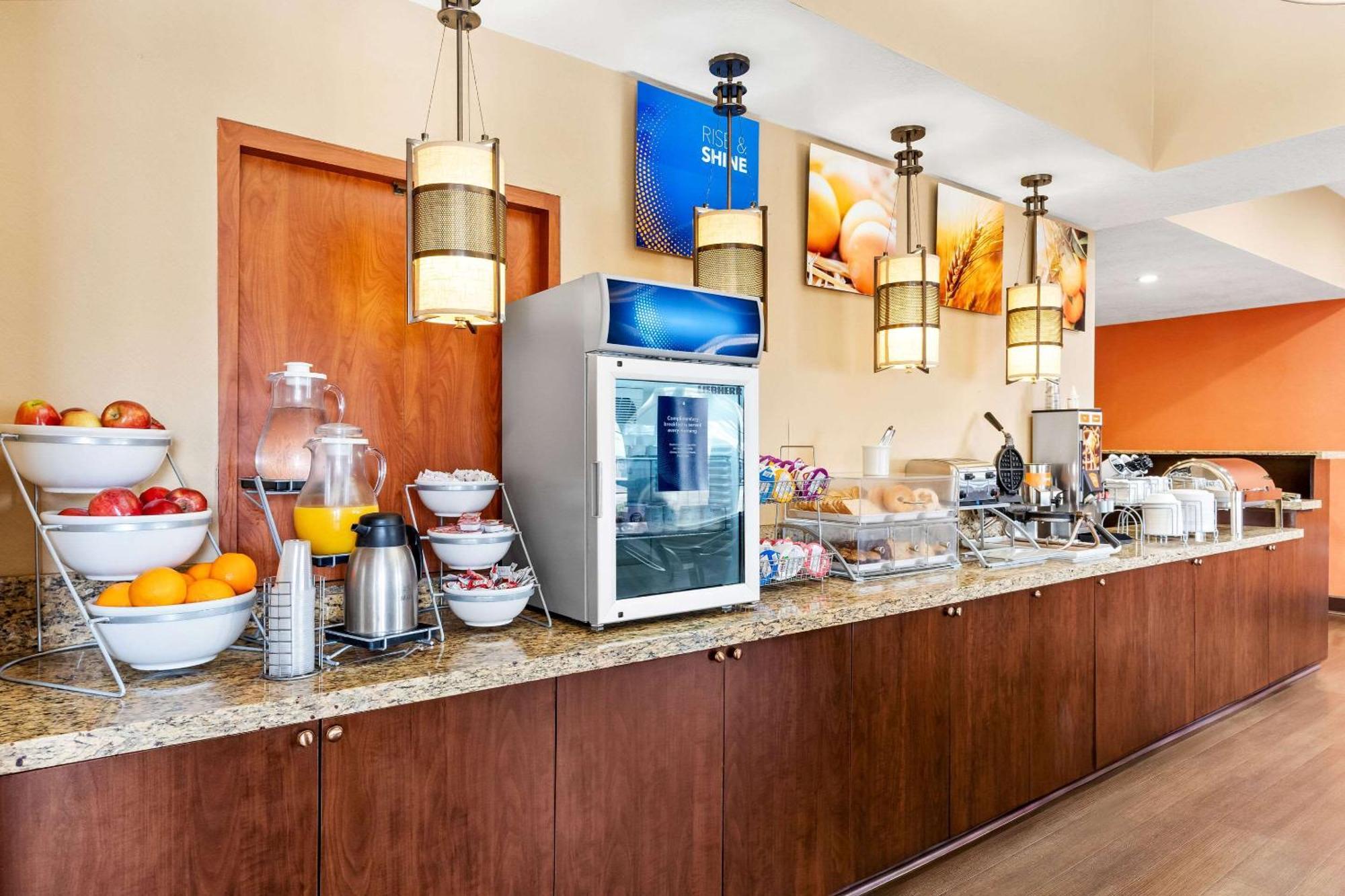 Comfort Suites Clovis Zewnętrze zdjęcie