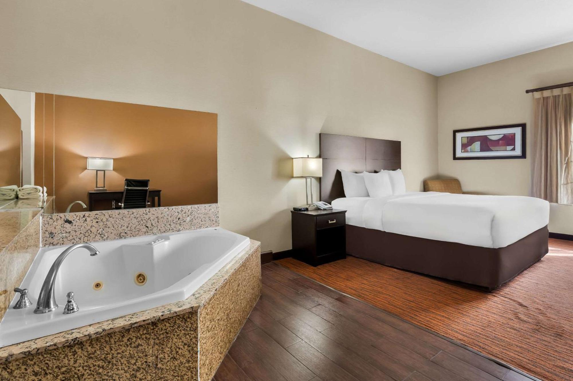 Comfort Suites Clovis Zewnętrze zdjęcie